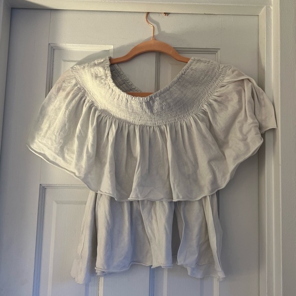 Off the Shoulder Ruched White Top - Picture 1 of 3